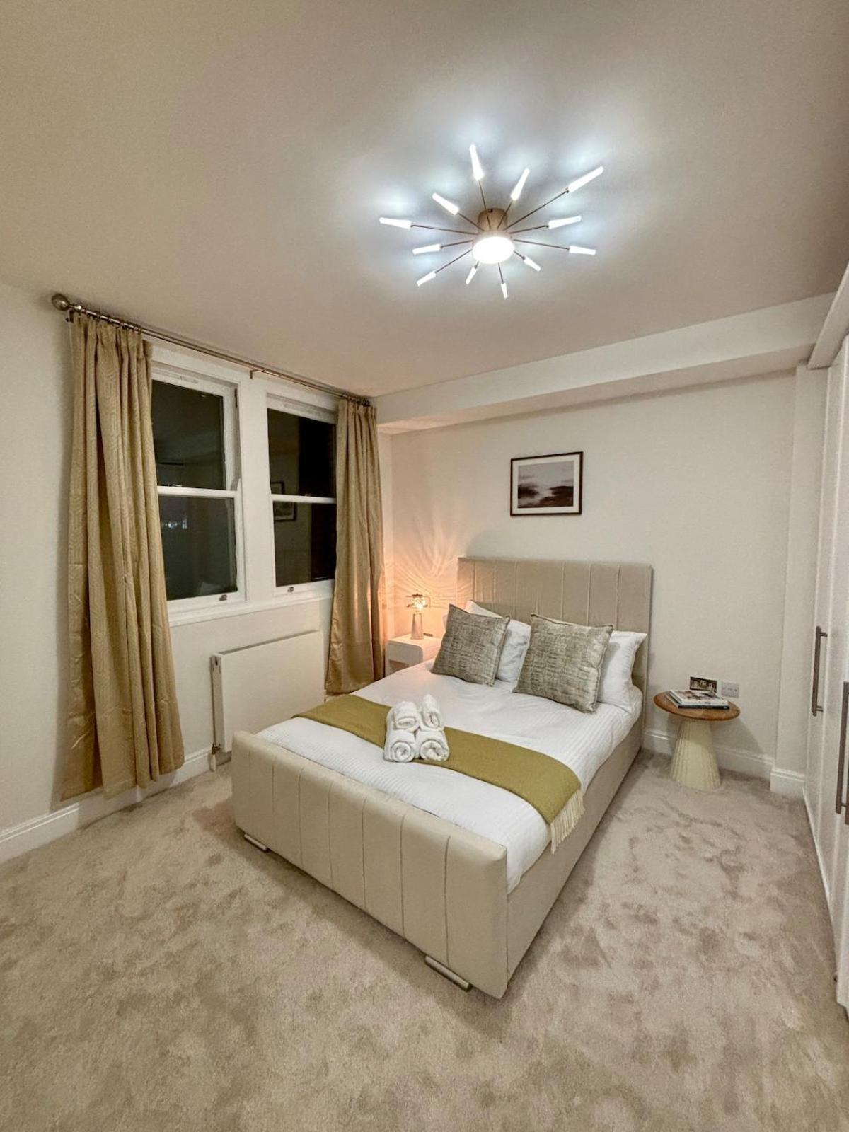 Elegant Apartment